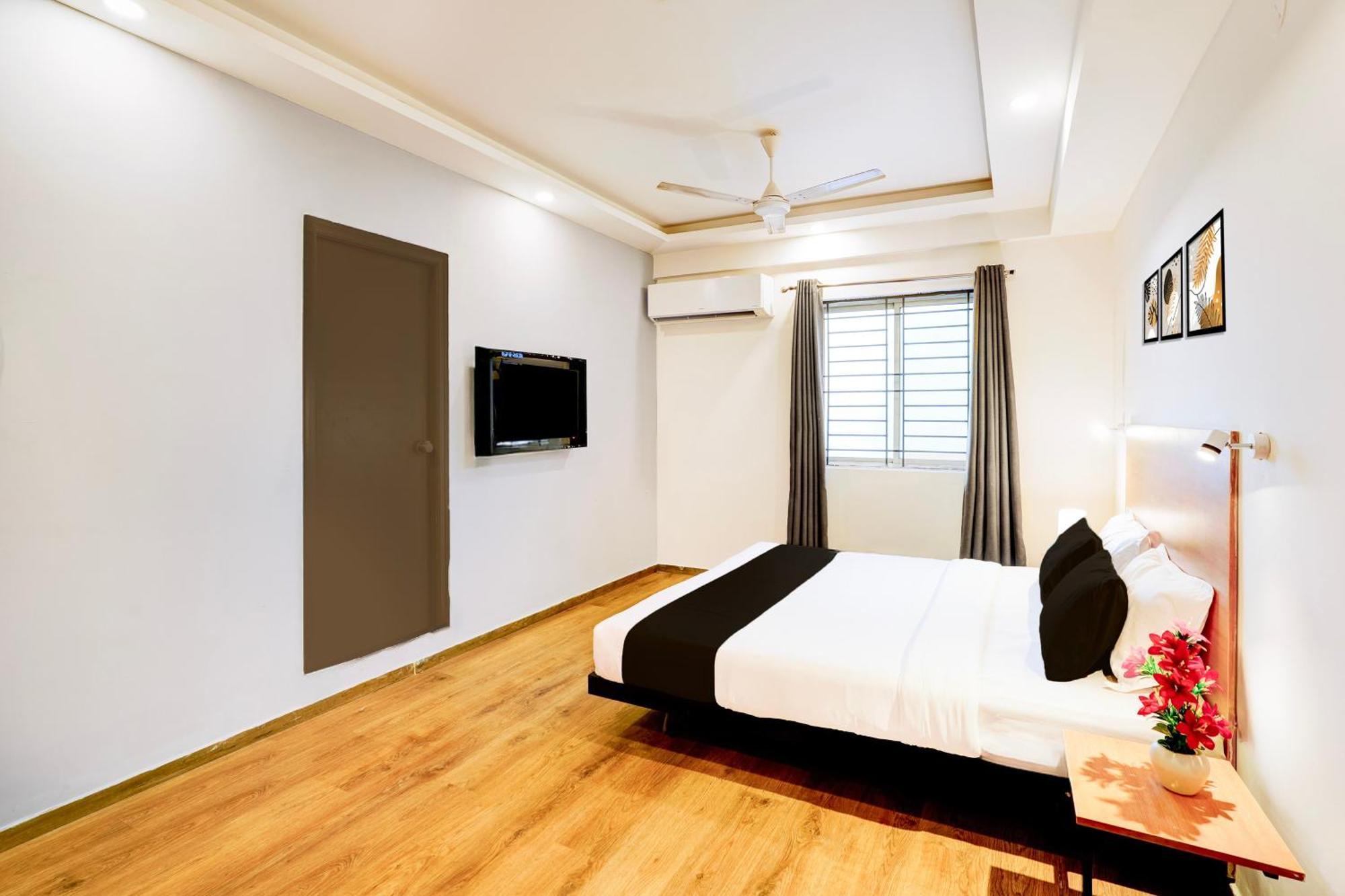 Super Townhouse Jayanagar Hotel Bangalore Ngoại thất bức ảnh