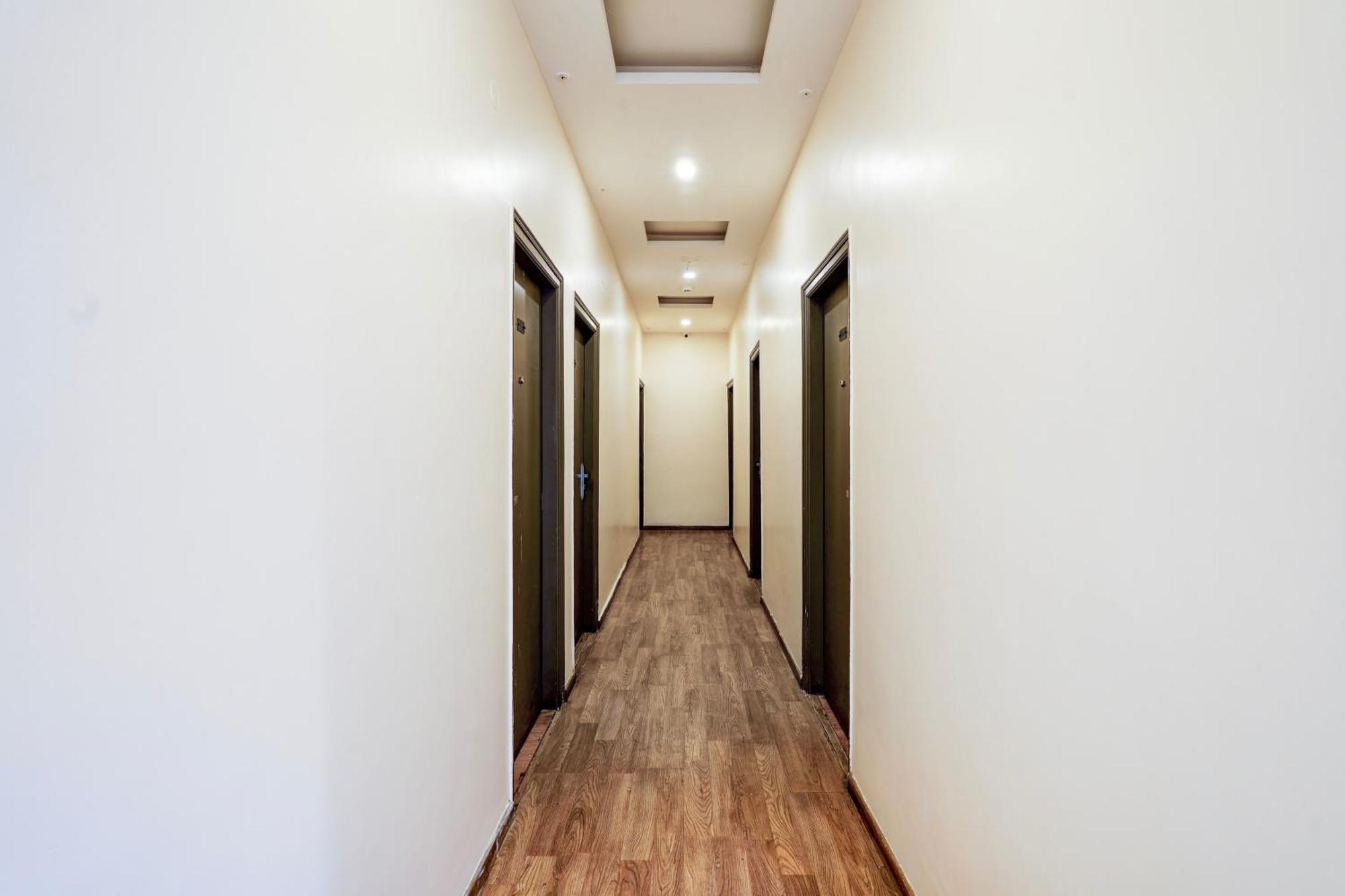 Super Townhouse Jayanagar Hotel Bangalore Ngoại thất bức ảnh