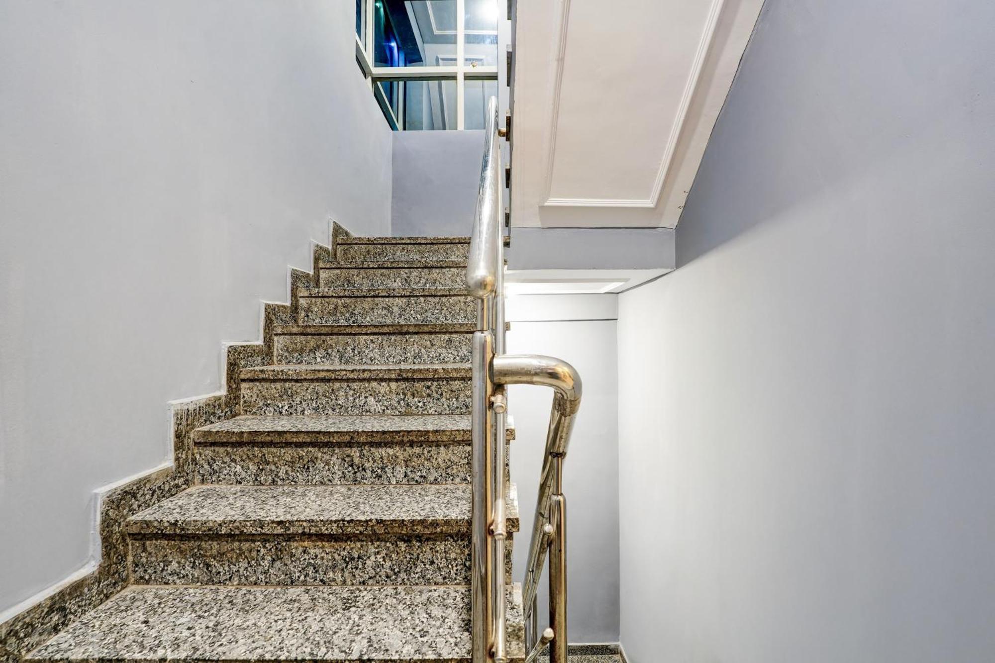 Super Townhouse Jayanagar Hotel Bangalore Ngoại thất bức ảnh